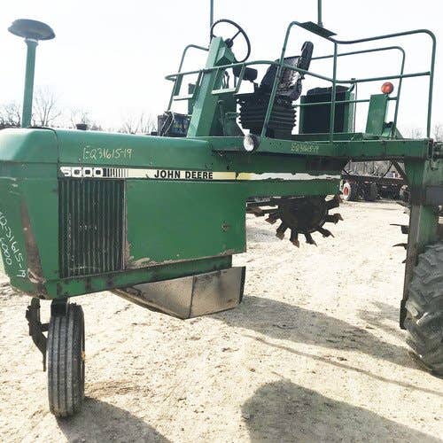 Used John Deere 6000 Sprayer parts.