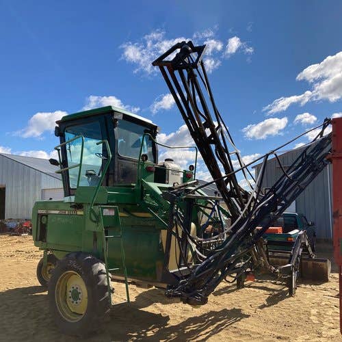 Used John Deere 6000 Sprayer parts.