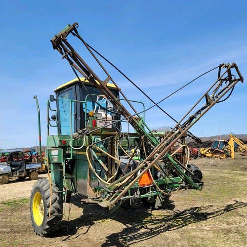 1984 Used John Deere 6000 Sprayer parts.