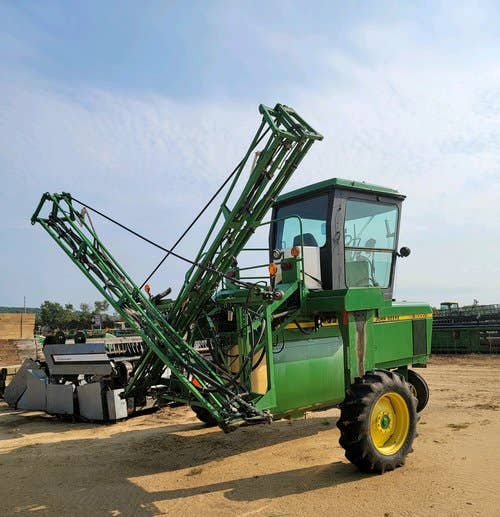 Used John Deere 6000 Sprayer parts.