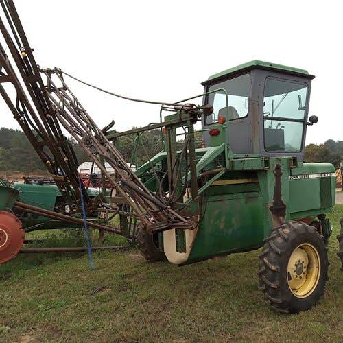 Used John Deere 6000 Sprayer parts.