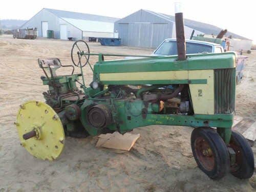 Used John Deere 620 Tractor parts.