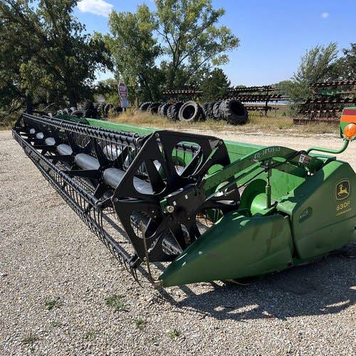 Used 2006 John Deere 630F Header Parts Used 2006 John Deere 630F Header Parts