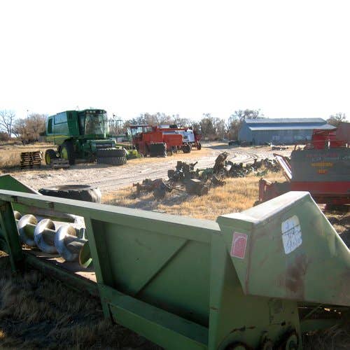 Used John Deere 643 Header parts.