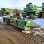 Used John Deere 643 Header parts. Used John Deere 643 Header parts.