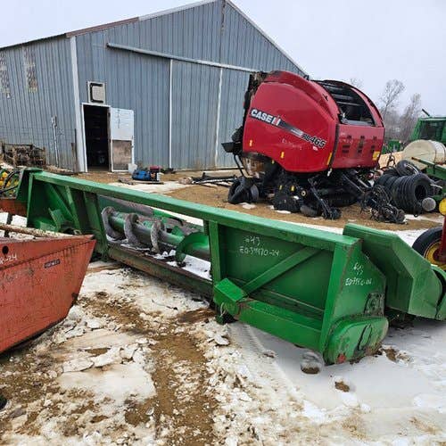 Used John Deere 643 Header parts.