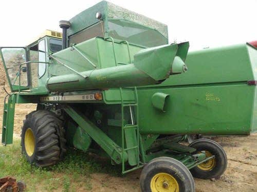 Used John Deere 6600 Combine parts.