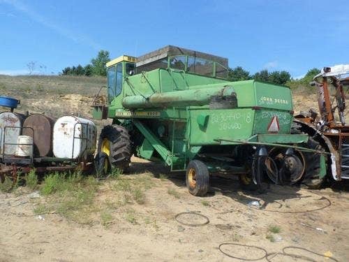 Used John Deere 6600 Combine parts.