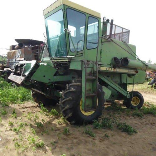 Used John Deere 6600 Combine parts.