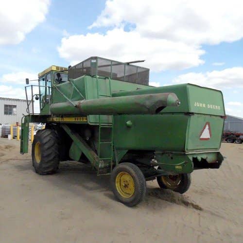 Used John Deere 6600 Combine parts.