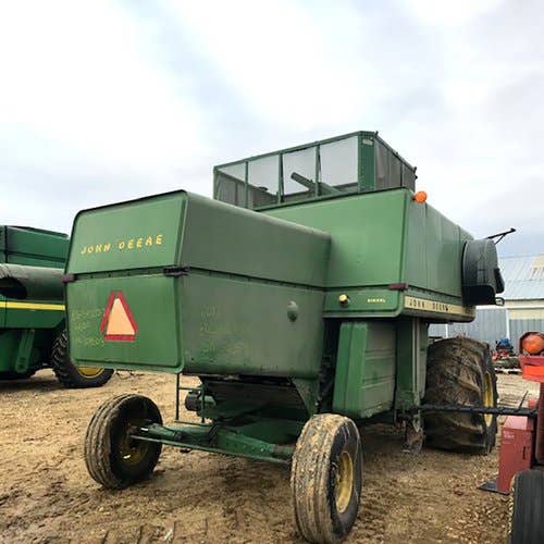 Used John Deere 6600 Combine parts.