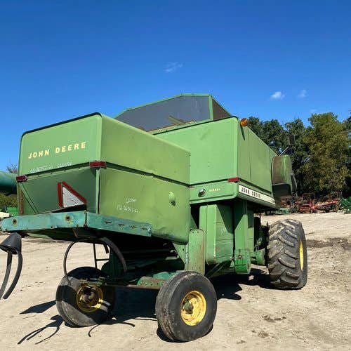Used John Deere 6600 Combine parts.
