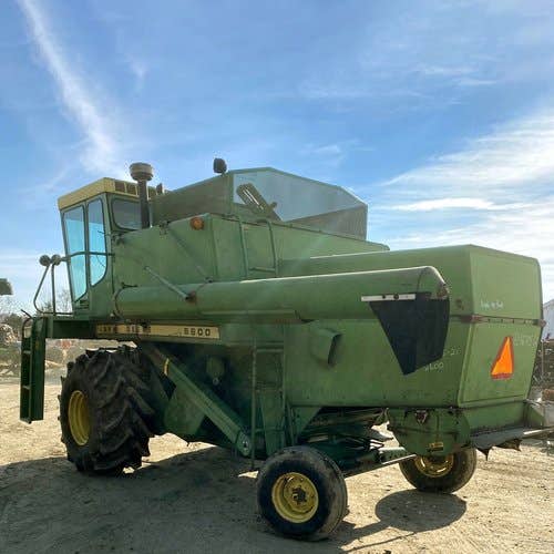 Used John Deere 6600 Combine parts.