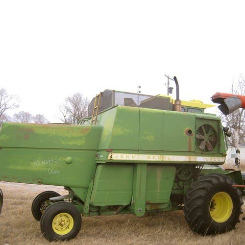 Used John Deere 6600 Combine parts.