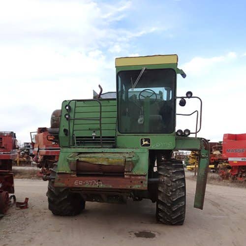 Used John Deere 6600 Combine parts.