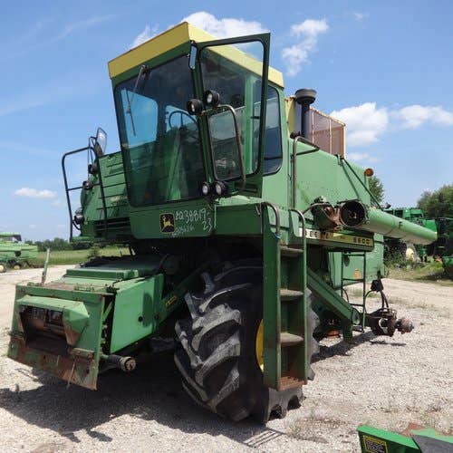 Used John Deere 6600 Combine parts.
