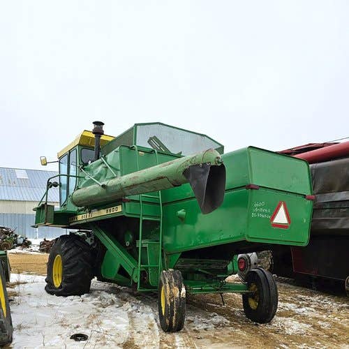Used John Deere 6600 Combine parts.