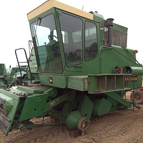 Used John Deere 6600 Combine parts.