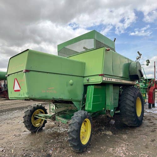 Used John Deere 6600 Combine parts.