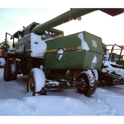 Used John Deere 6620 Combine parts.