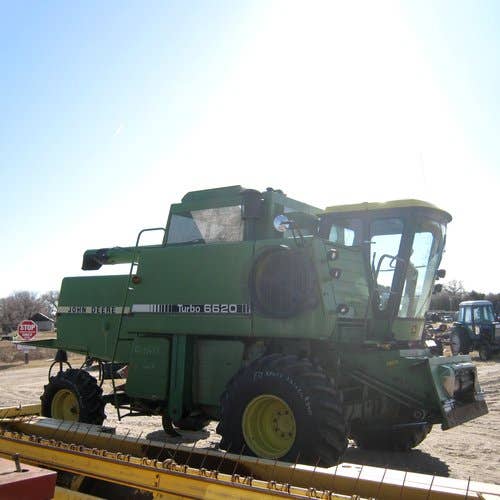 Used John Deere 6620 Combine parts.