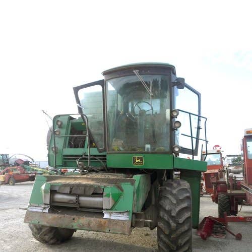 Used John Deere 6620 Combine parts.