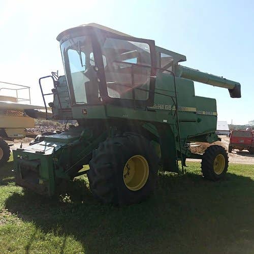Used John Deere 6620 SH Combine parts.