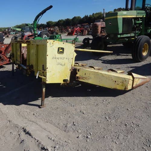 Used John Deere 666R Header parts.