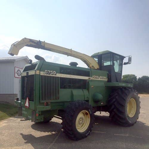 1998 Used John Deere 6750 Harvester parts.