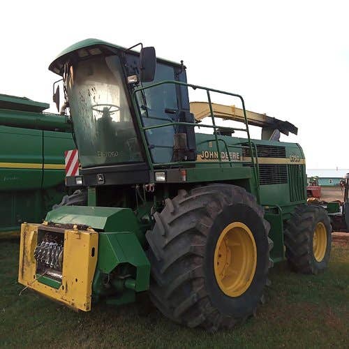 1998 Used John Deere 6750 Harvester parts.