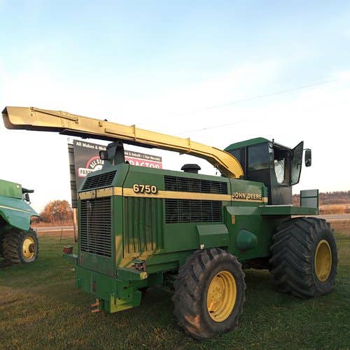 1998 Used John Deere 6750 Harvester parts.