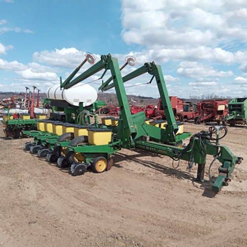 Used John Deere 7000 Planter Parts Used John Deere 7000 Planter Parts