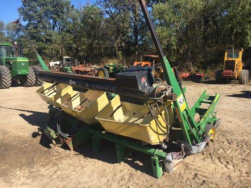 Used John Deere 7200 Planter parts.