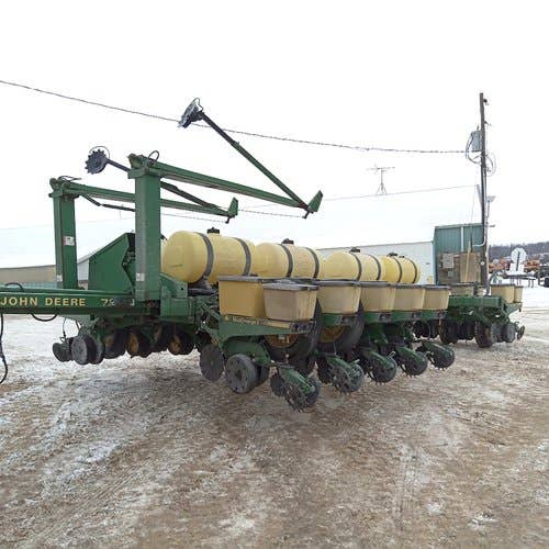 Used John Deere 7200 Planter parts.