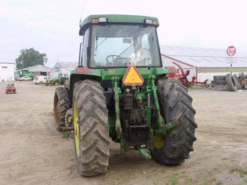 Used John Deere 7200 Tractor parts.
