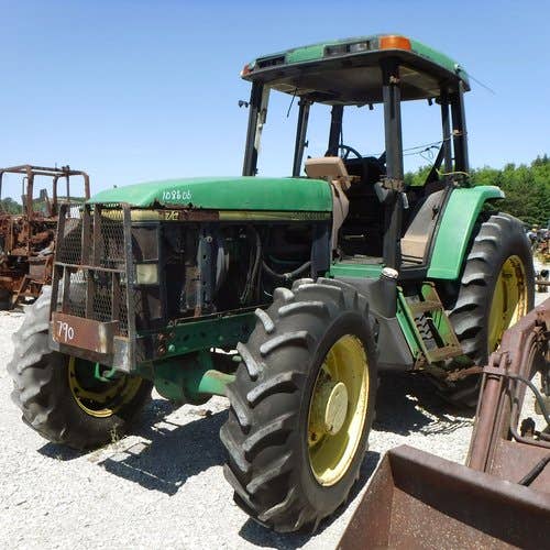 Used John Deere 7200 Tractor parts.
