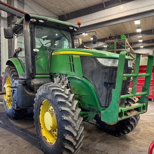 Used John Deere 7200R Tractor parts.