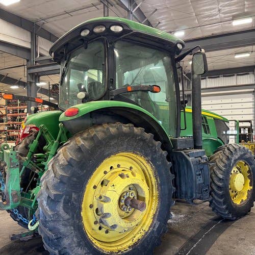 Used John Deere 7200R Tractor parts.