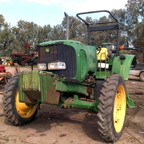 Used John Deere 7220 Tractor parts.
