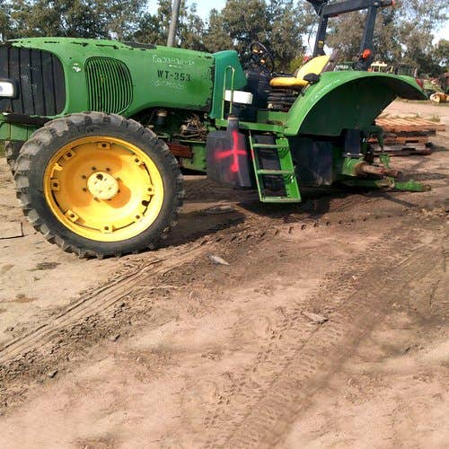 Used John Deere 7220 Tractor parts.