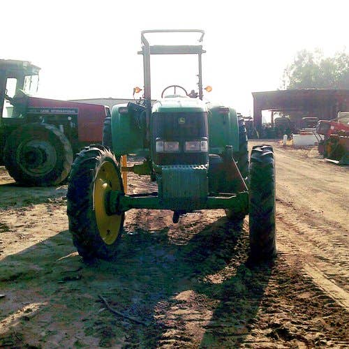 Used John Deere 7220 Tractor parts.