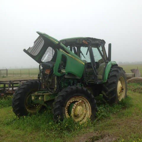 Used John Deere 7320 Tractor parts.