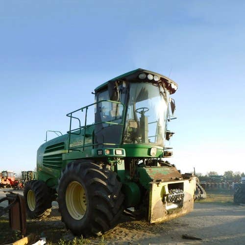 2004 Used John Deere 7500 Harvester parts.