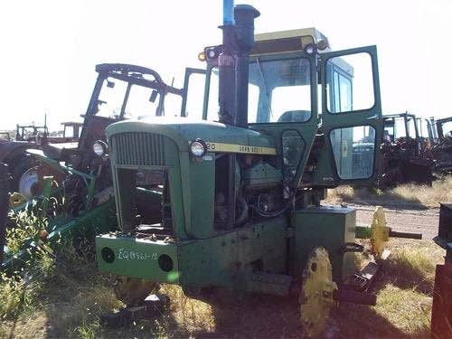 Used John Deere 7520 Tractor parts.