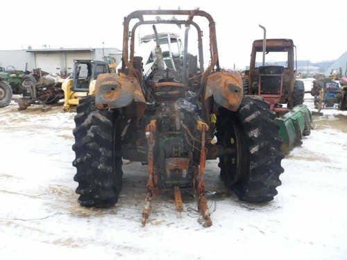Used John Deere 7520 Tractor parts.