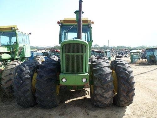 Used John Deere 7520 Tractor parts.