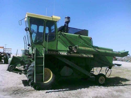 Used John Deere 7700 Combine parts.