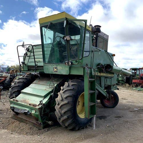 Used John Deere 7700 Combine parts.