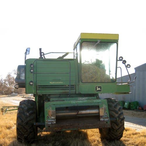 Used John Deere 7700 Combine parts.