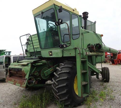 Used John Deere 7700 Combine parts.